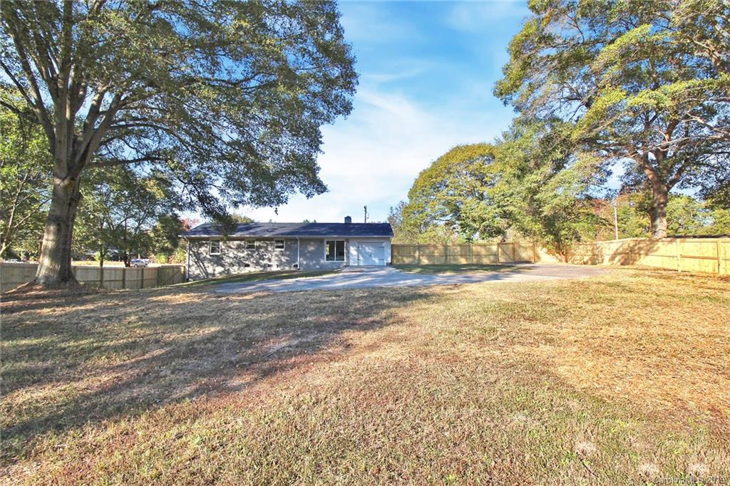 1411 Williams Road Fort Mill, SC 29715 - Photo 8 of 37