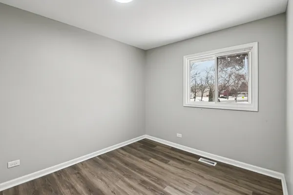 $239,000 | 3403 Fountainbleau Drive, Hazel Crest, IL 60429