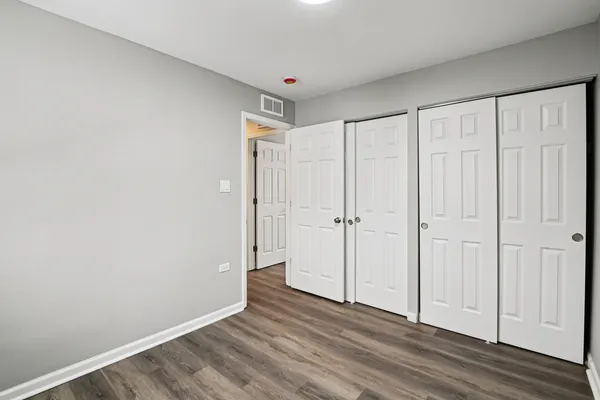 $239,000 | 3403 Fountainbleau Drive, Hazel Crest, IL 60429