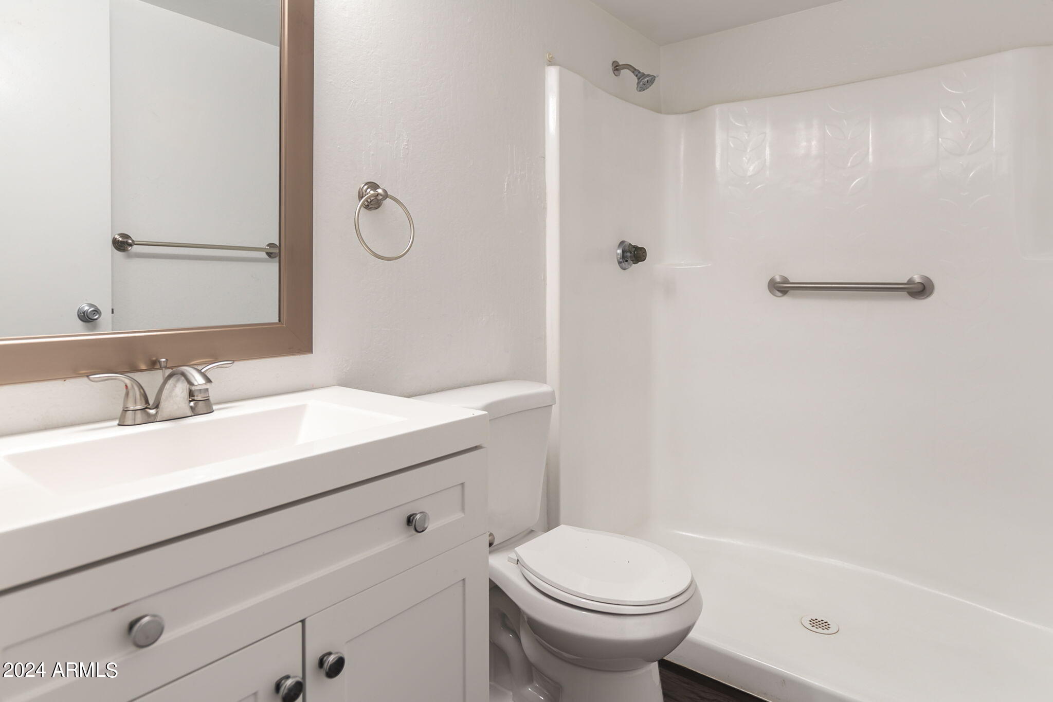 12221 West Bell Road, Unit 280 Surprise, AZ 85378 - Photo 14 of 24 Bathroom