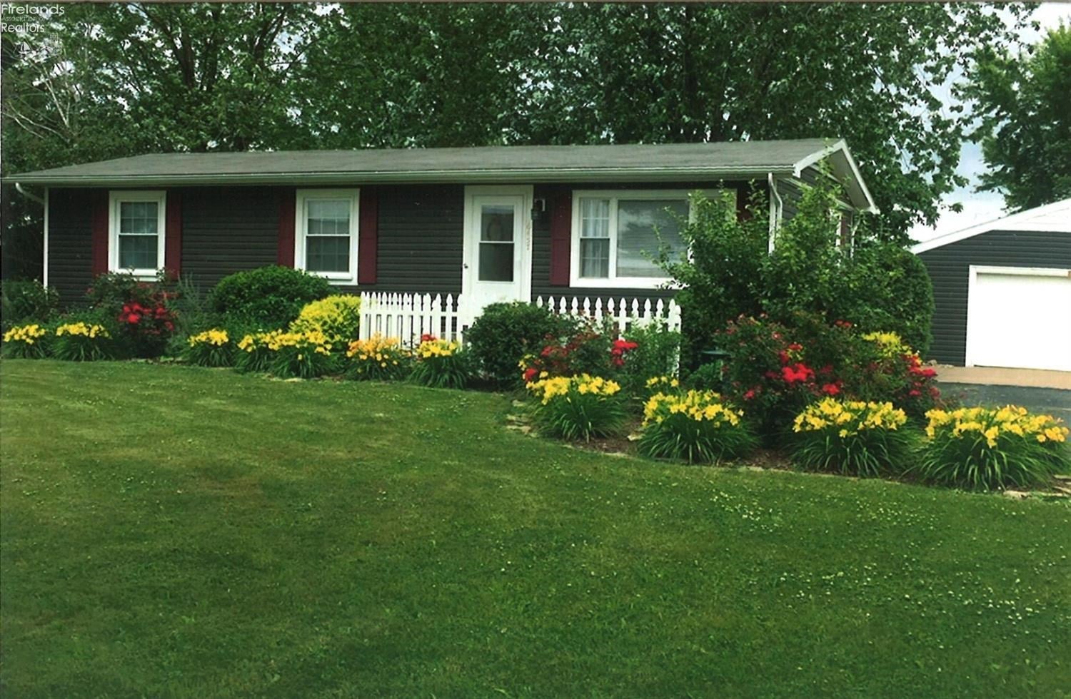 6457 Royce Road Lakeside Marblehead, OH 43440 - Photo 1 of 29 Gallery Image 1