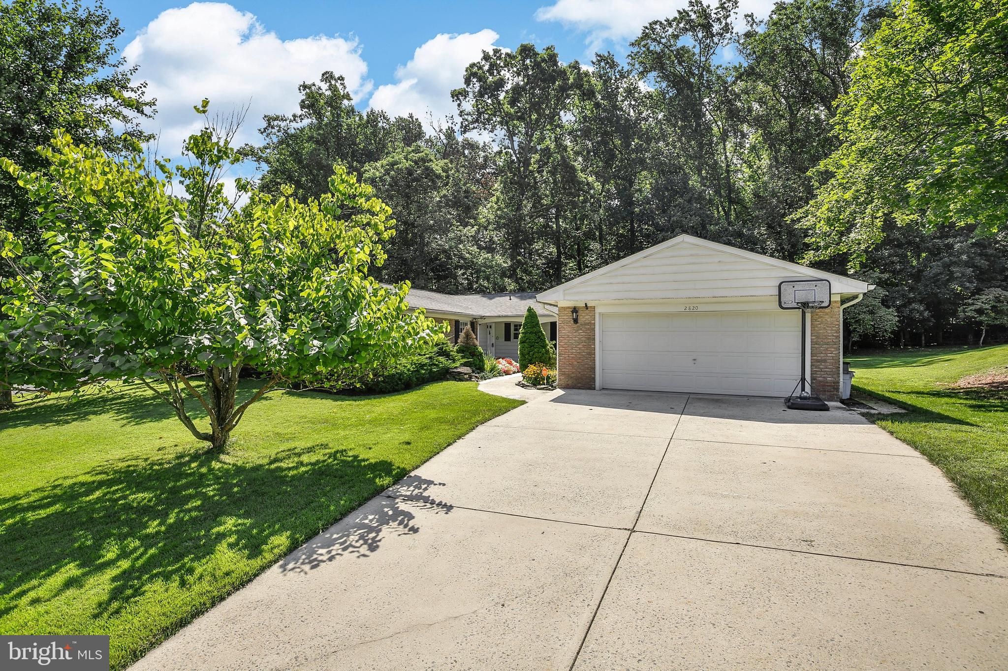 2820 Blue Spruce Lane Silver Spring, MD 20906 - Photo 3 of 50 Gallery Image 3