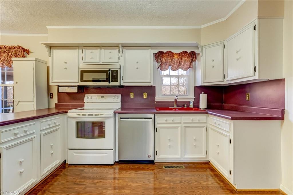 601 Stokes Road Reidsville, NC 27320 - Photo 15 of 49 Gallery Image 15