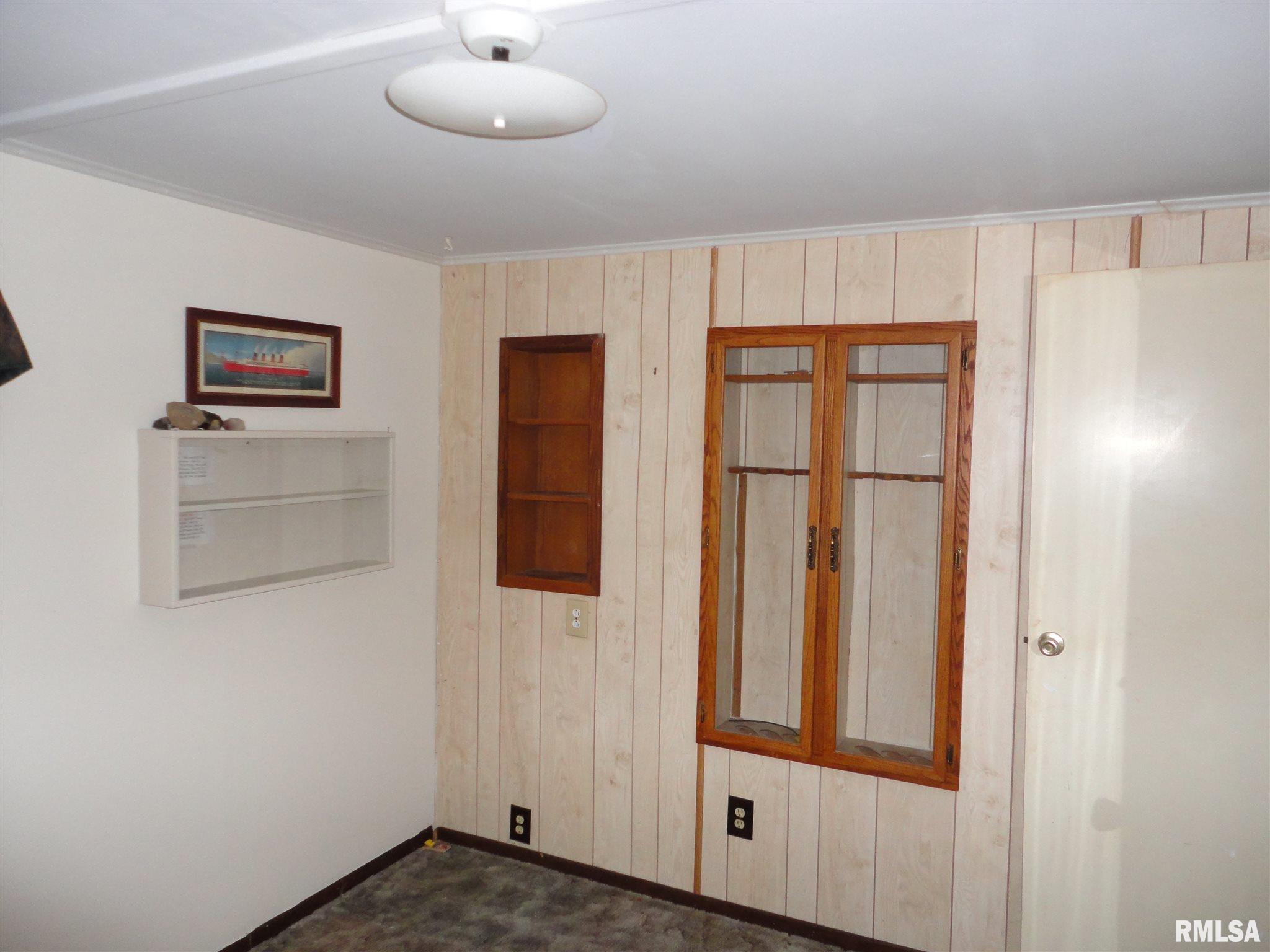 61 South Iron Furnace Road Elizabethtown, IL 62931 - Photo 20 of 48 Gallery Image 20