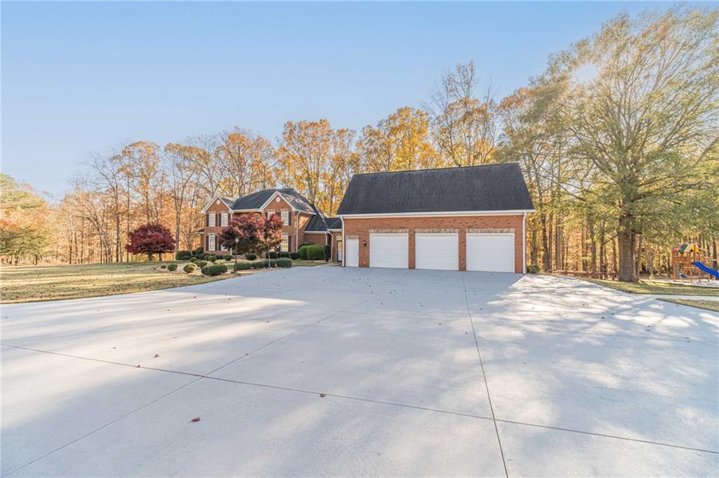 686 Newton Factory Bridge Road Covington, GA 30014 - Photo 5 of 110