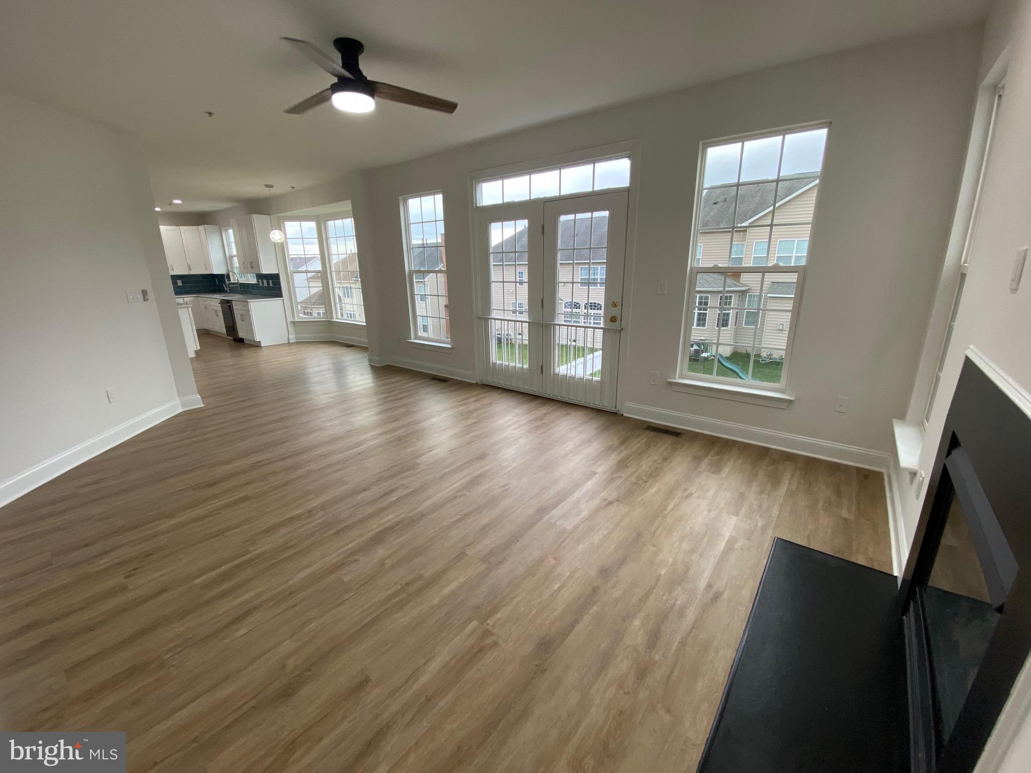 12128 Skylark Road Clarksburg, MD 20871 - Photo 13 of 43