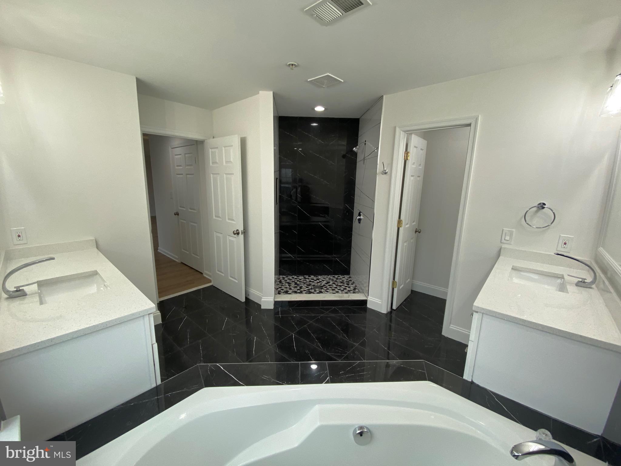 12128 Skylark Road Clarksburg, MD 20871 - Photo 24 of 43