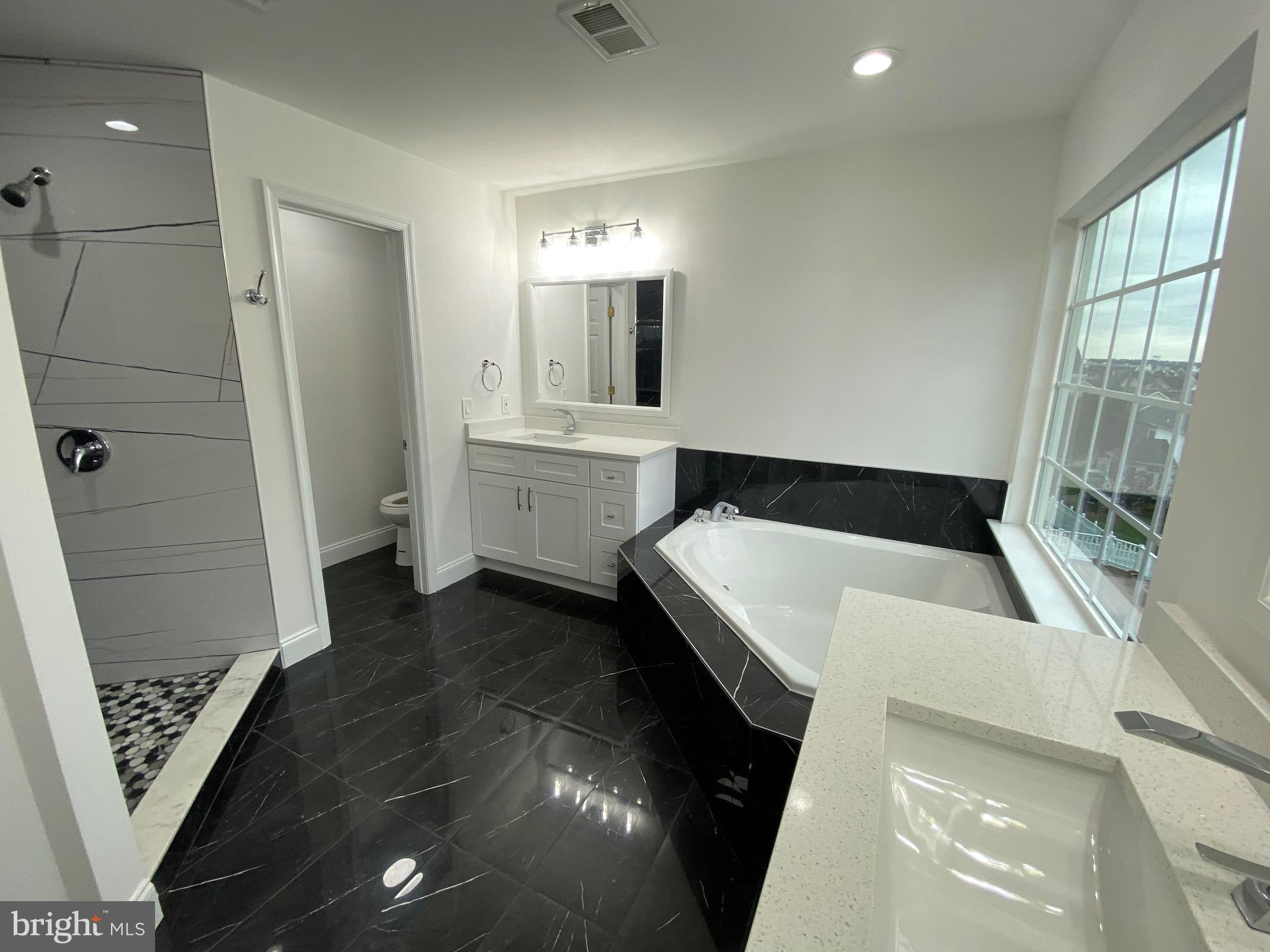 12128 Skylark Road Clarksburg, MD 20871 - Photo 27 of 43