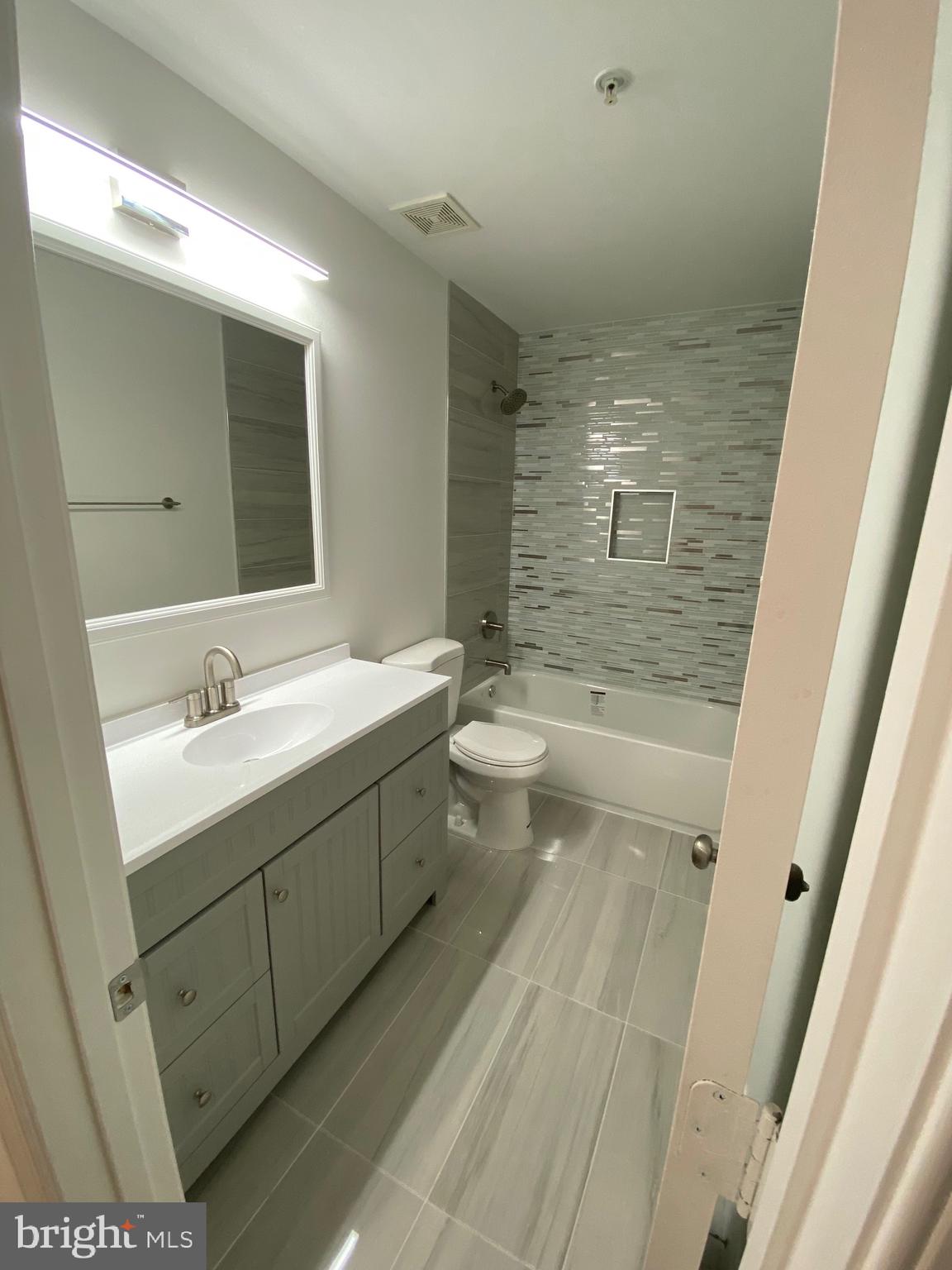 12128 Skylark Road Clarksburg, MD 20871 - Photo 31 of 43