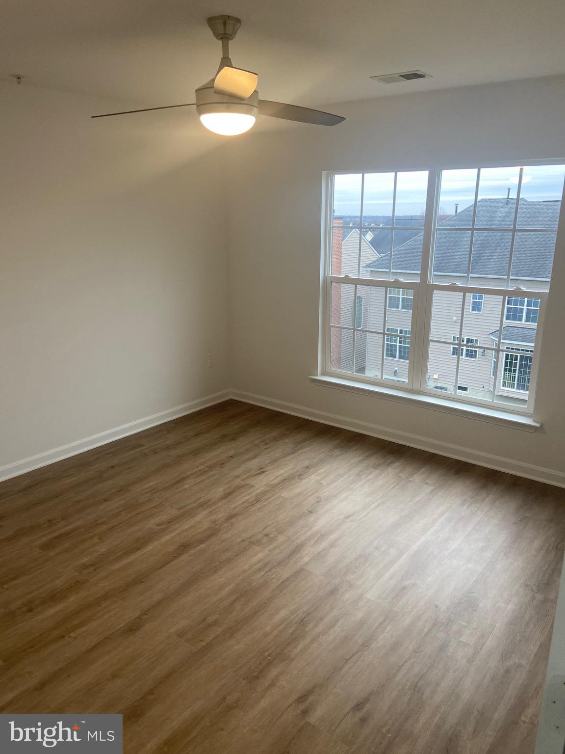 12128 Skylark Road Clarksburg, MD 20871 - Photo 32 of 43