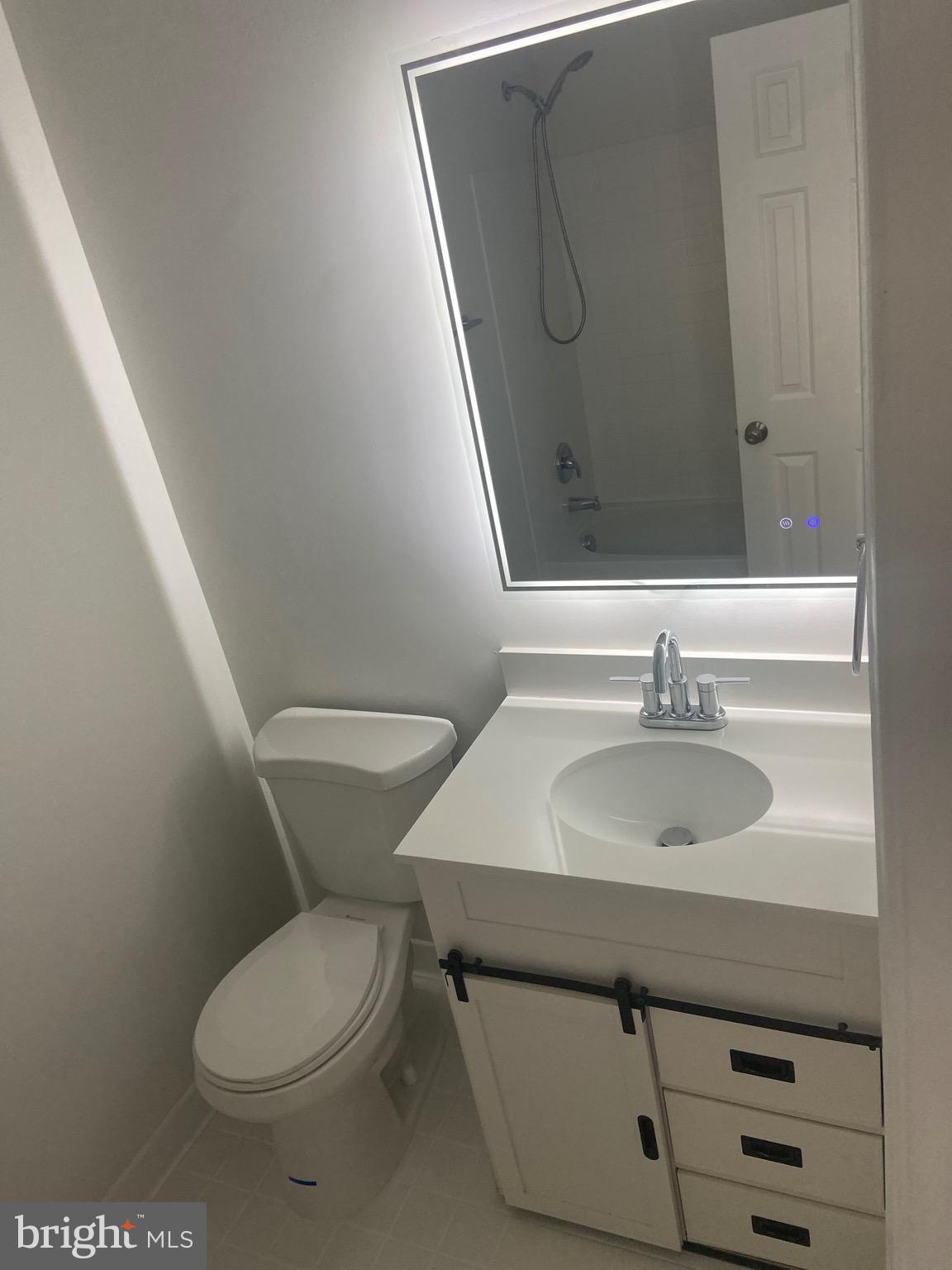 12128 Skylark Road Clarksburg, MD 20871 - Photo 33 of 43