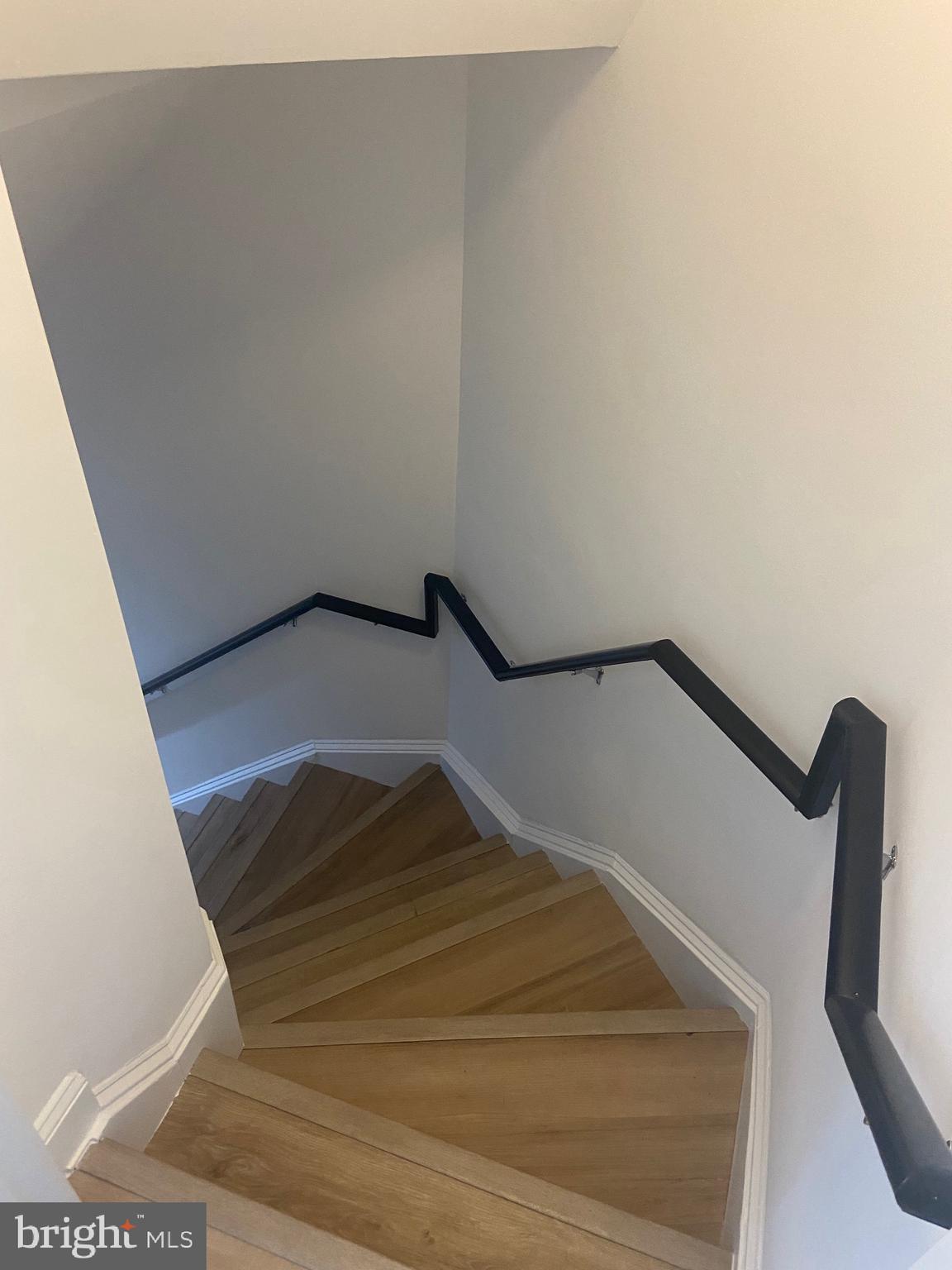 12128 Skylark Road Clarksburg, MD 20871 - Photo 34 of 43