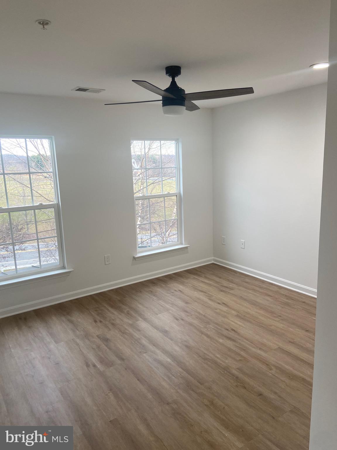 12128 Skylark Road Clarksburg, MD 20871 - Photo 36 of 43