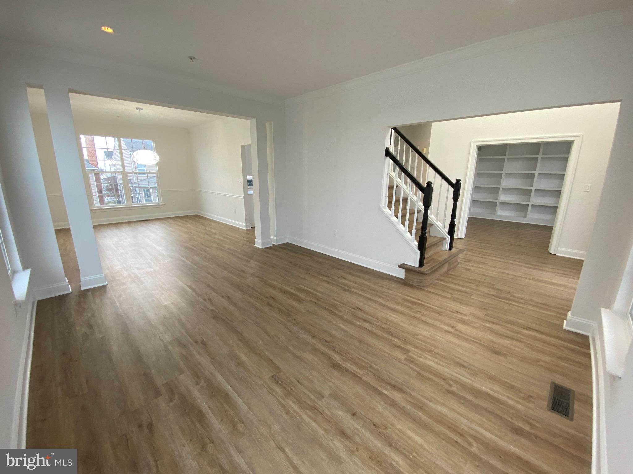 12128 Skylark Road Clarksburg, MD 20871 - Photo 4 of 43