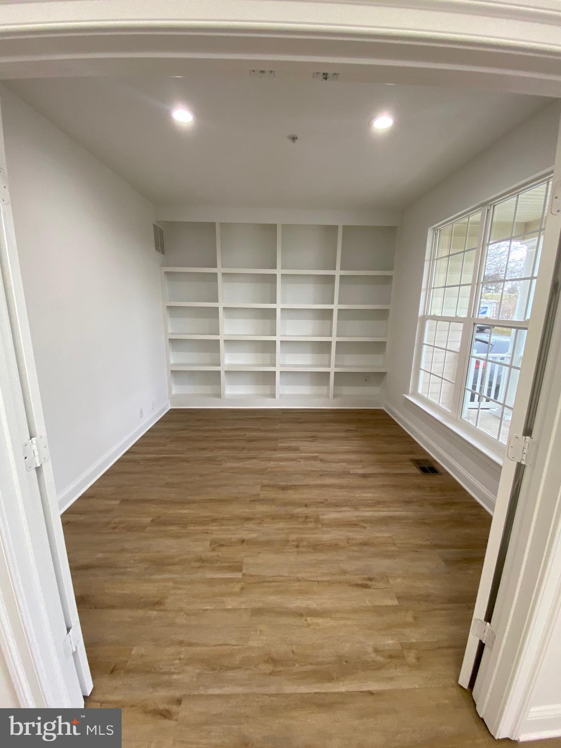 12128 Skylark Road Clarksburg, MD 20871 - Photo 5 of 43