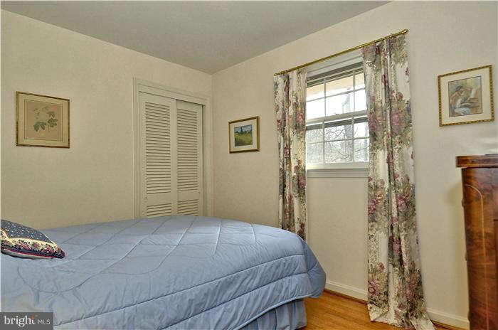 7908 Carteret Road Bethesda, MD 20817 - Photo 20 of 30 Bedroom 4