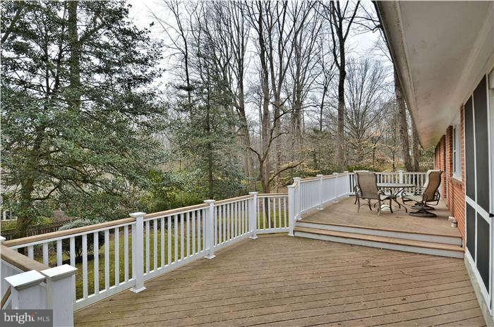 7908 Carteret Road Bethesda, MD 20817 - Photo 21 of 30 Exterior - Trex Deck