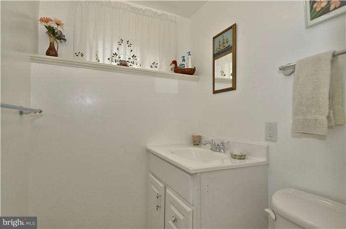 7908 Carteret Road Bethesda, MD 20817 - Photo 29 of 30 Lower Level Full Bath