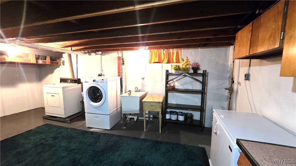 12 Delta Road Amherst, NY 14226 - Photo 32 of 46