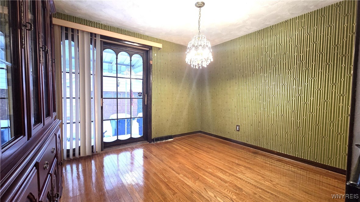 12 Delta Road Amherst, NY 14226 - Photo 9 of 46