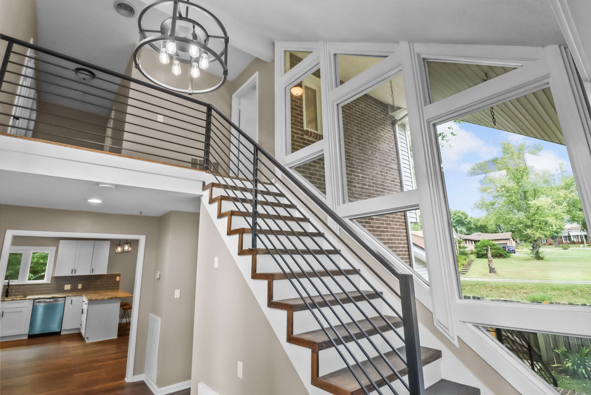 204 General Forrest Drive Springfield, TN 37172 - Photo 3 of 27 Gallery Image 3