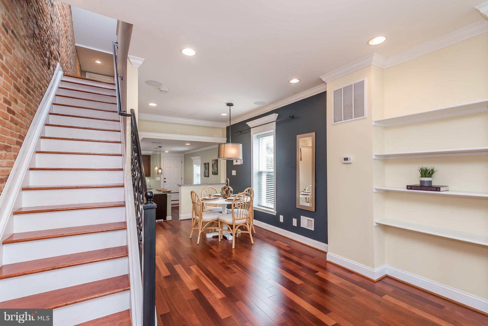 1400 Hull Street Baltimore, MD 21230 - Photo 4 of 29 Dining Room View 1
