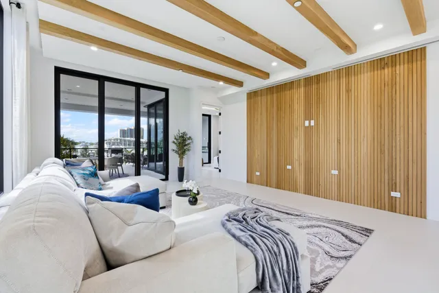 $3,395,000 | 2323 Lake Drive, Unit 201, Singer Island, FL 33404