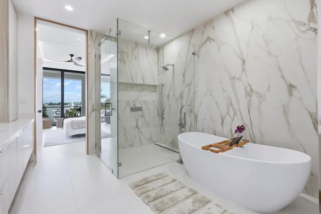 $3,395,000 | 2323 Lake Drive, Unit 201, Singer Island, FL 33404