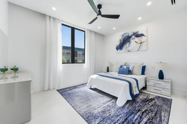 $3,395,000 | 2323 Lake Drive, Unit 201, Singer Island, FL 33404