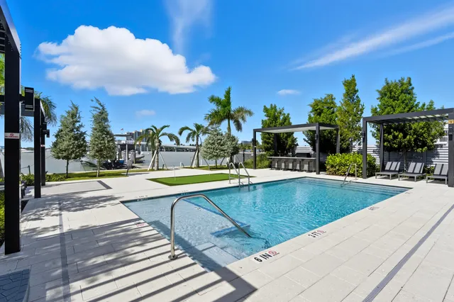 $3,395,000 | 2323 Lake Drive, Unit 201, Singer Island, FL 33404