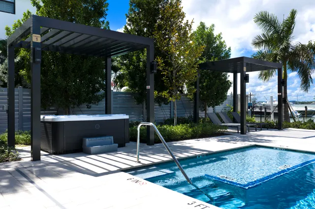 $3,395,000 | 2323 Lake Drive, Unit 201, Singer Island, FL 33404