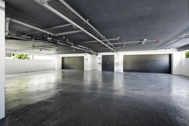 $3,395,000 | 2323 Lake Drive, Unit 201, Singer Island, FL 33404