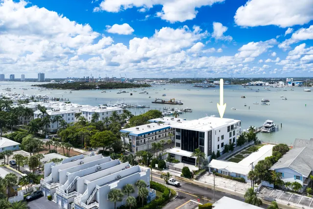 $3,395,000 | 2323 Lake Drive, Unit 201, Singer Island, FL 33404