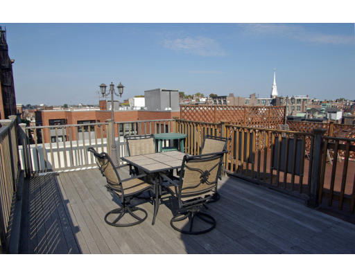 52 Cooper Street, Unit 8 Boston, MA 02113 - Photo 8 of 9 Gallery Image 8