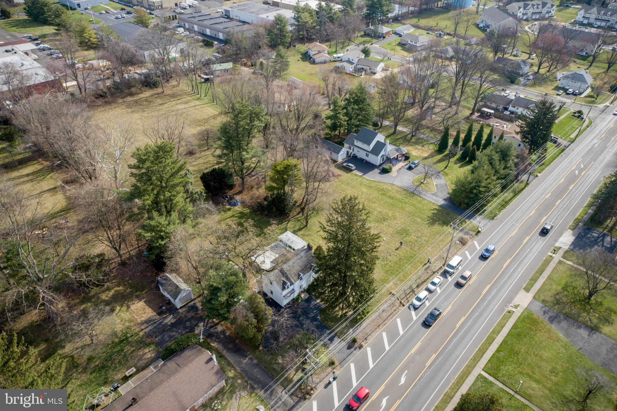 433 County Line Road Huntingdon Valley, PA 19006 - Photo 8 of 13 Gallery Image 8
