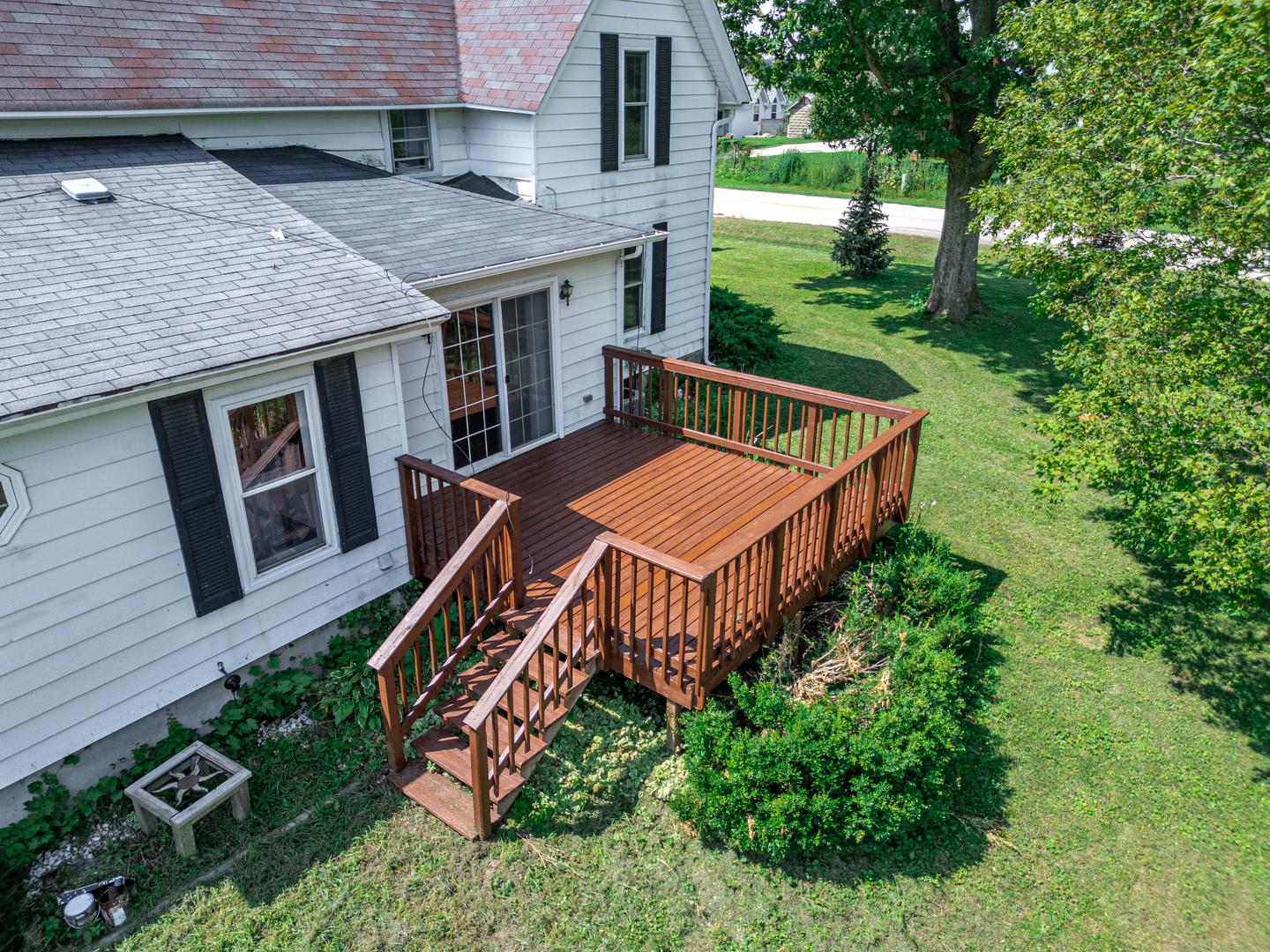 7496 Wolf Road Kingston, IL 60145 - Photo 31 of 38 aerial view of a house with a yard