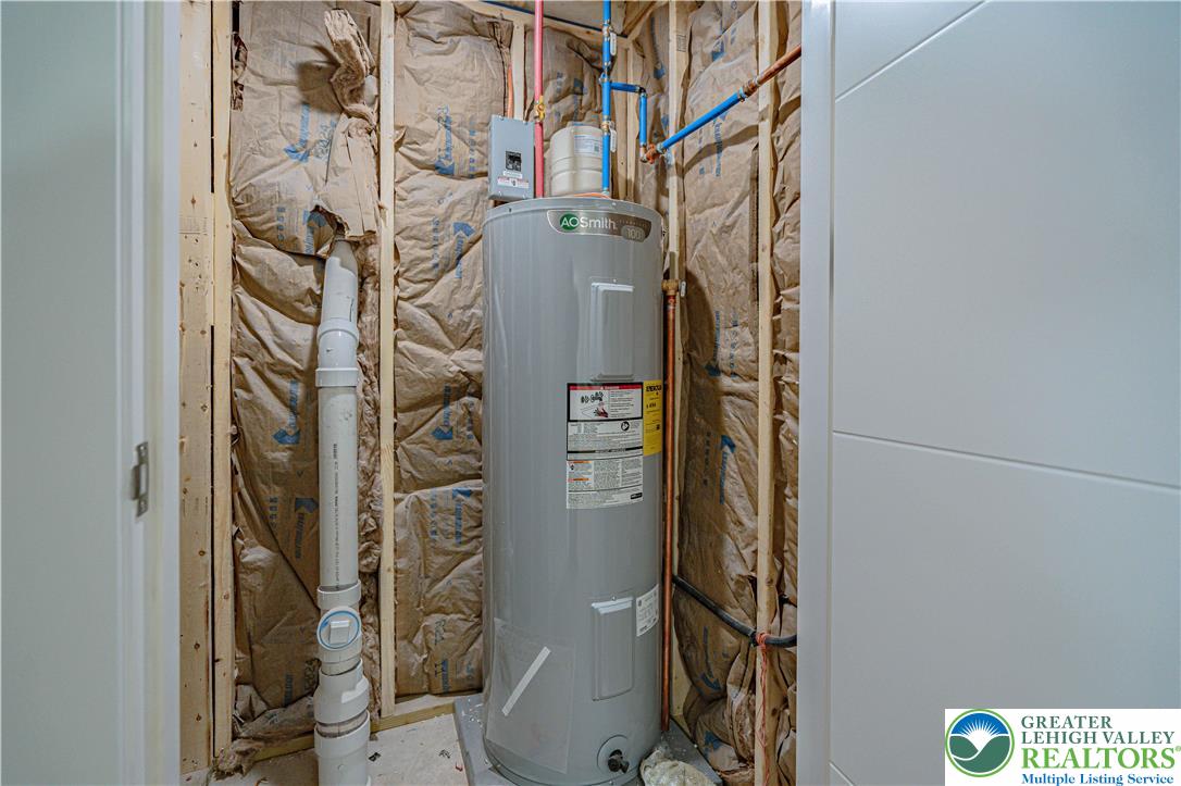 261 Maple Street Coplay, PA 18037 - Photo 43 of 53 a view of a pathway of a building