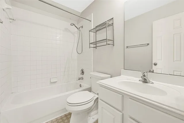 $284,900 | 7543 Park Bend Lane, Pasadena, TX 77505