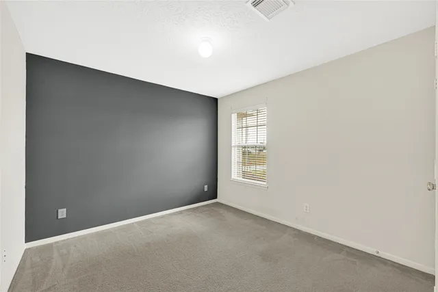 $284,900 | 7543 Park Bend Lane, Pasadena, TX 77505