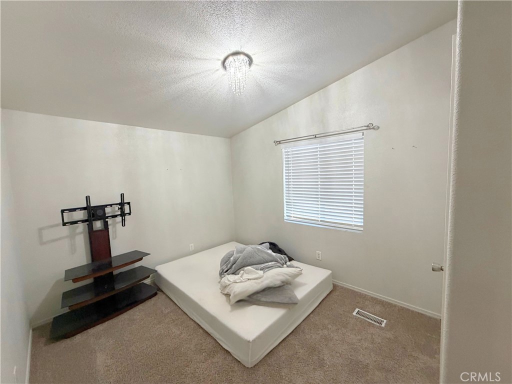 14460 Nevada Road Phelan, CA 92371 - Photo 16 of 20