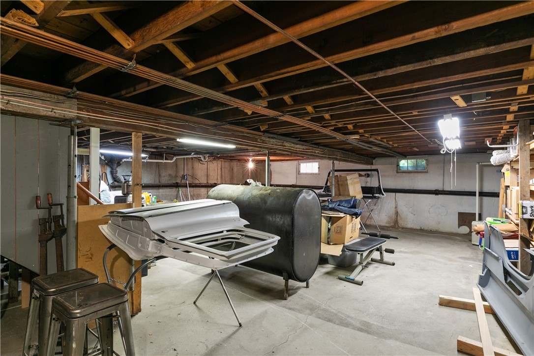 88 Middle Road Portsmouth, RI 02871 - Photo 27 of 43