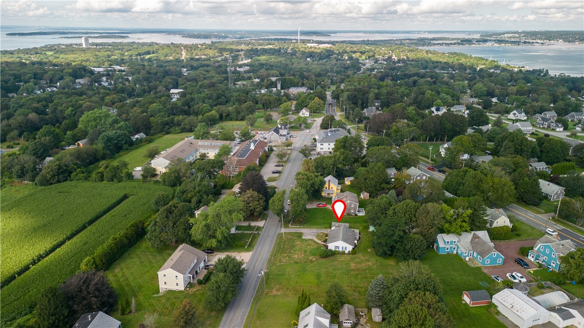 88 Middle Road Portsmouth, RI 02871 - Photo 37 of 43