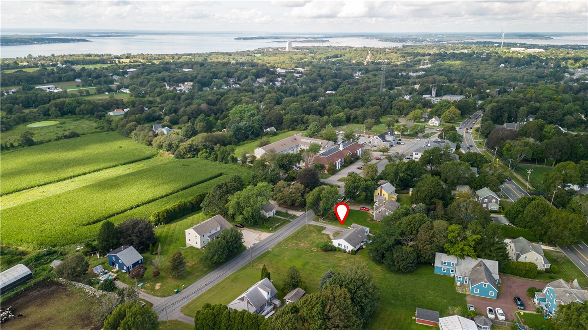 88 Middle Road Portsmouth, RI 02871 - Photo 38 of 43