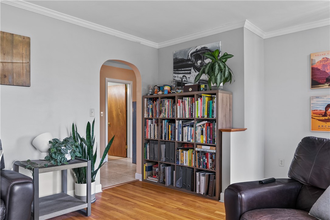 88 Middle Road Portsmouth, RI 02871 - Photo 8 of 43