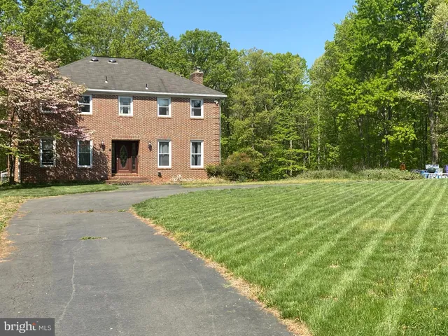 $3,950 | 14917 Lee Highway, Gainesville, VA 20155