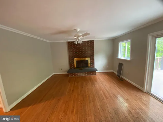 $3,950 | 14917 Lee Highway, Gainesville, VA 20155