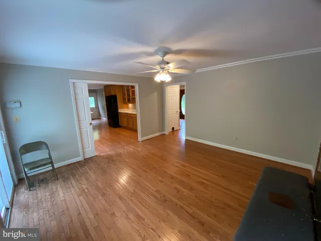 $3,950 | 14917 Lee Highway, Gainesville, VA 20155