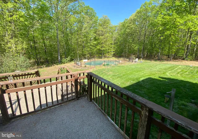 $3,950 | 14917 Lee Highway, Gainesville, VA 20155