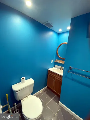 $3,950 | 14917 Lee Highway, Gainesville, VA 20155