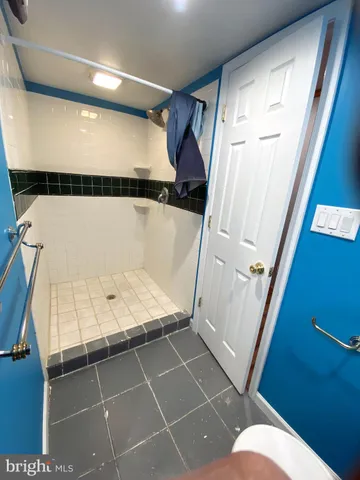 $3,950 | 14917 Lee Highway, Gainesville, VA 20155